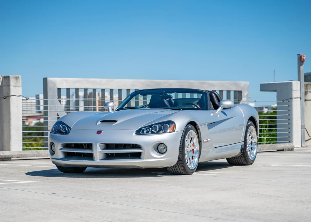 2005 Dodge Viper 3rd Gen - Image 2 of 31