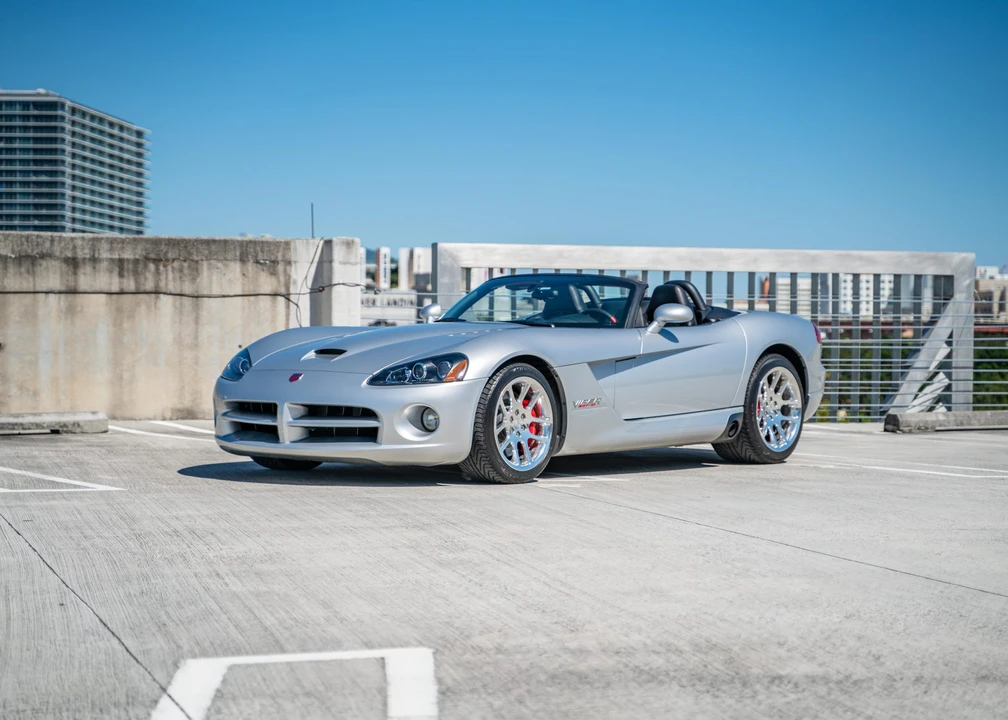 2005 Dodge Viper 3rd Gen - Image 4 of 31