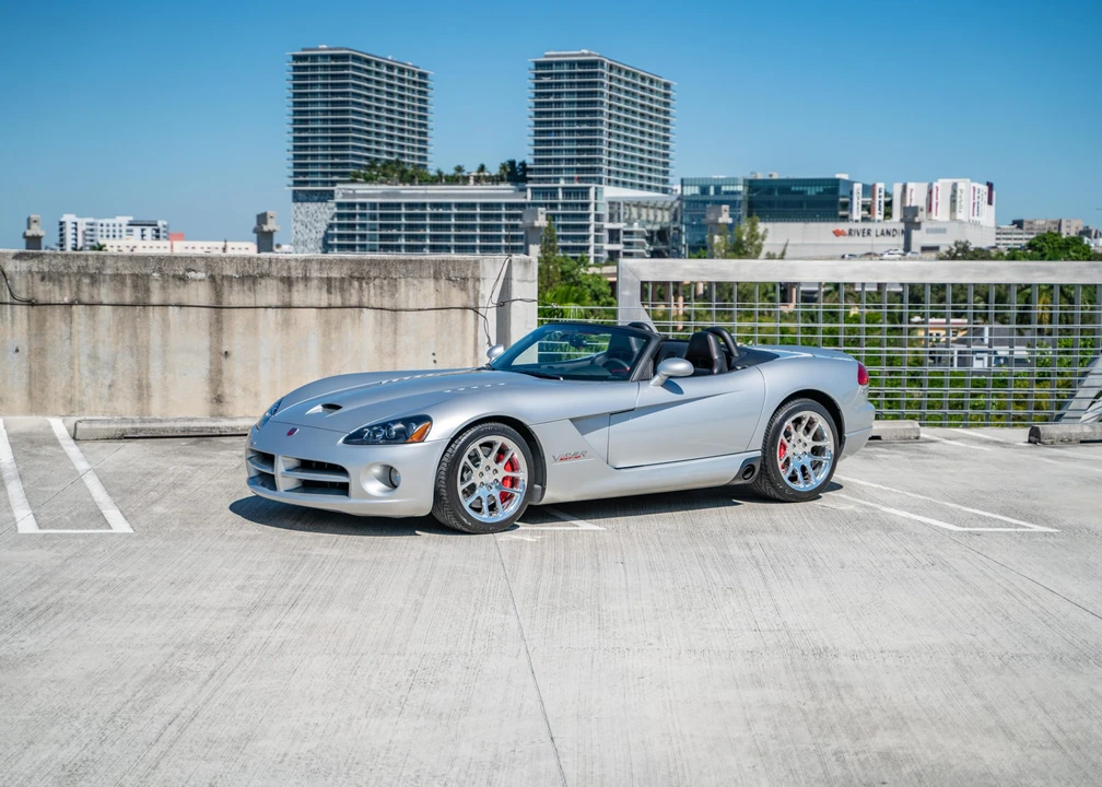 2005 Dodge Viper 3rd Gen - Image 11 of 31