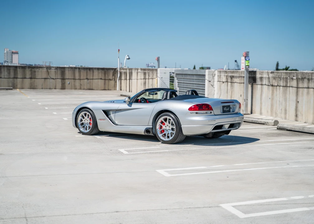 2005 Dodge Viper 3rd Gen - Image 24 of 31