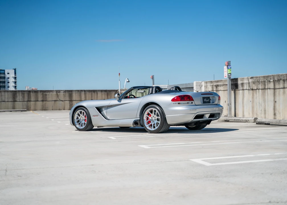 2005 Dodge Viper 3rd Gen - Image 27 of 31