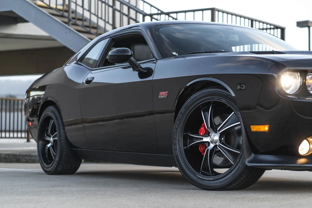 2012 Dodge Challenger SRT8 & 392 3rd Gen - Image 29 of 31