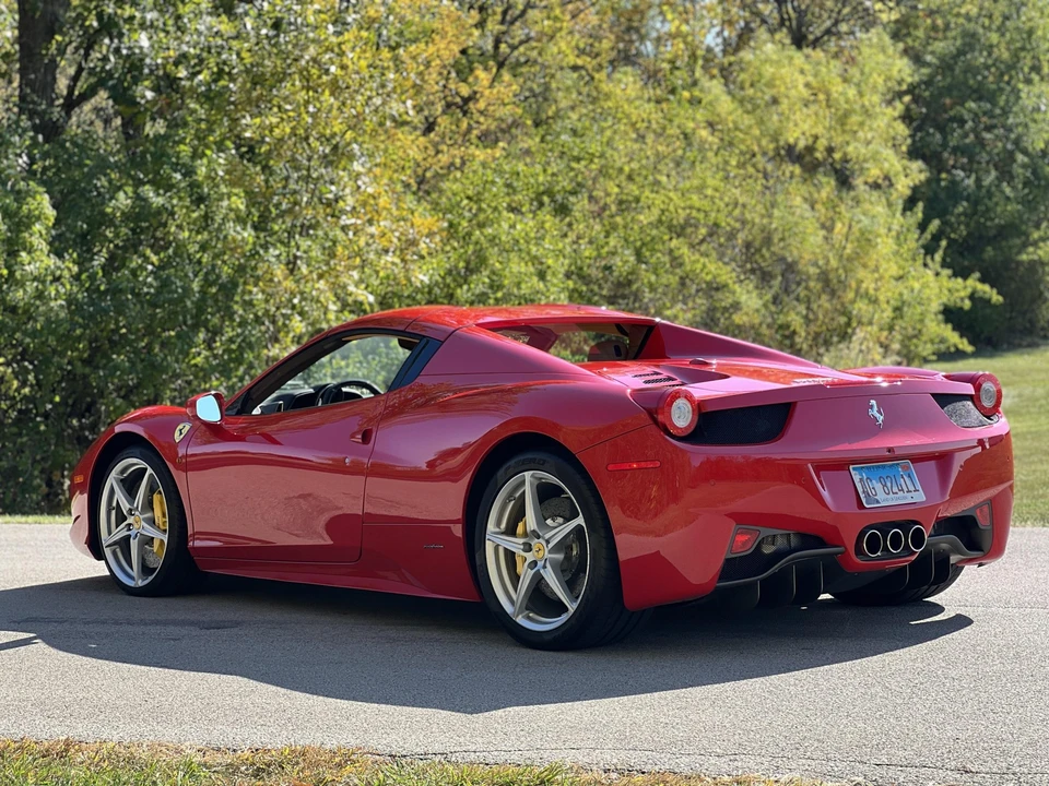 2012 Ferrari 458 Spider - Image 26 of 31