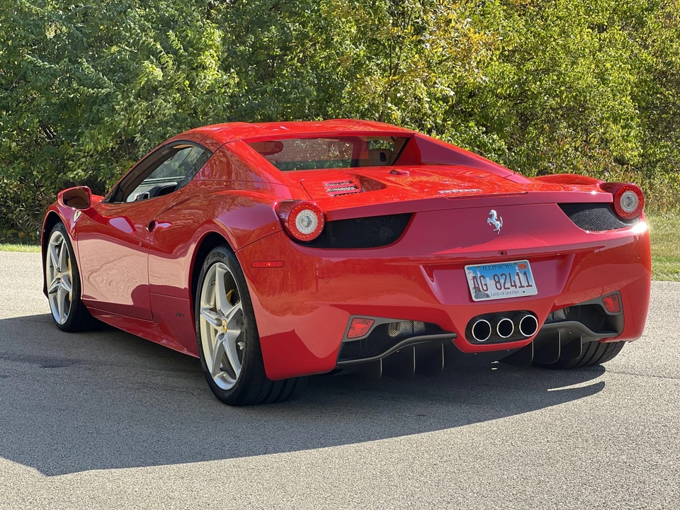 2012 Ferrari 458 Spider - Image 25 of 31