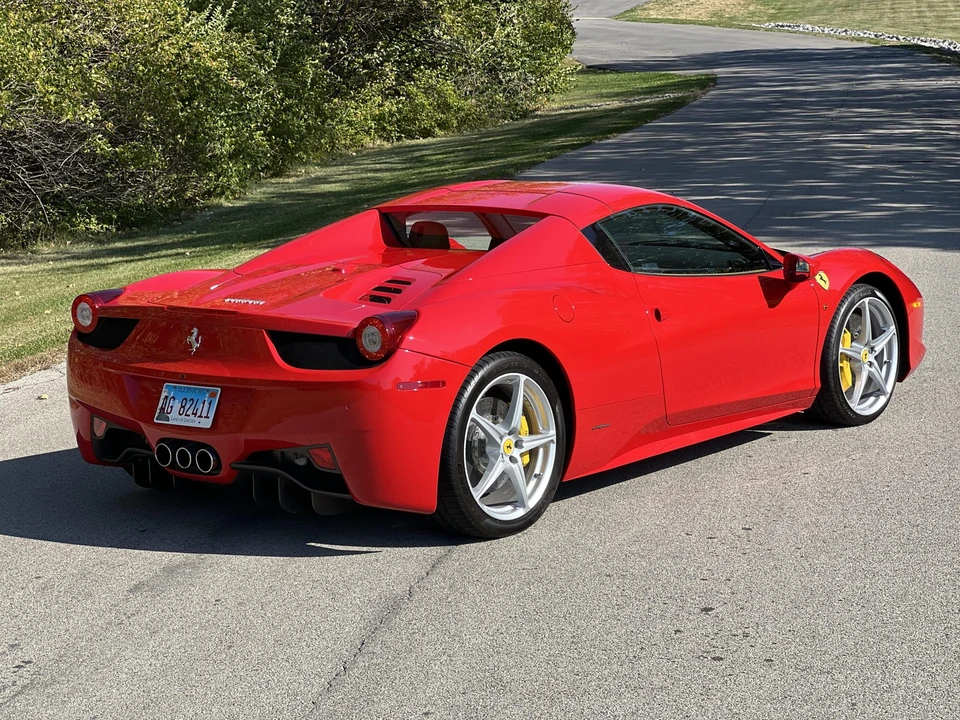 2012 Ferrari 458 Spider - Image 18 of 31