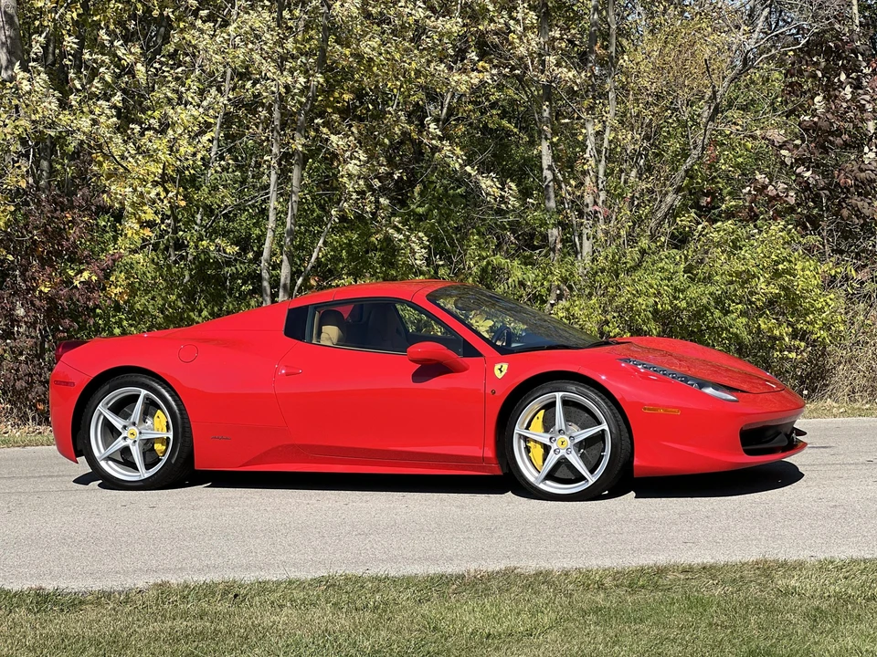 2012 Ferrari 458 Spider - Image 15 of 31