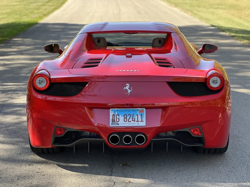 2012 Ferrari 458 Spider - Image 23 of 31