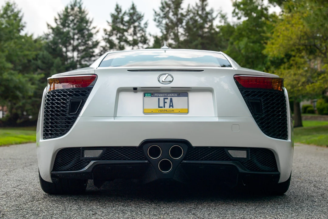 2012 Lexus LFA - Image 19 of 31