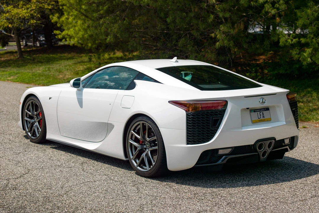 2012 Lexus LFA - Image 14 of 31