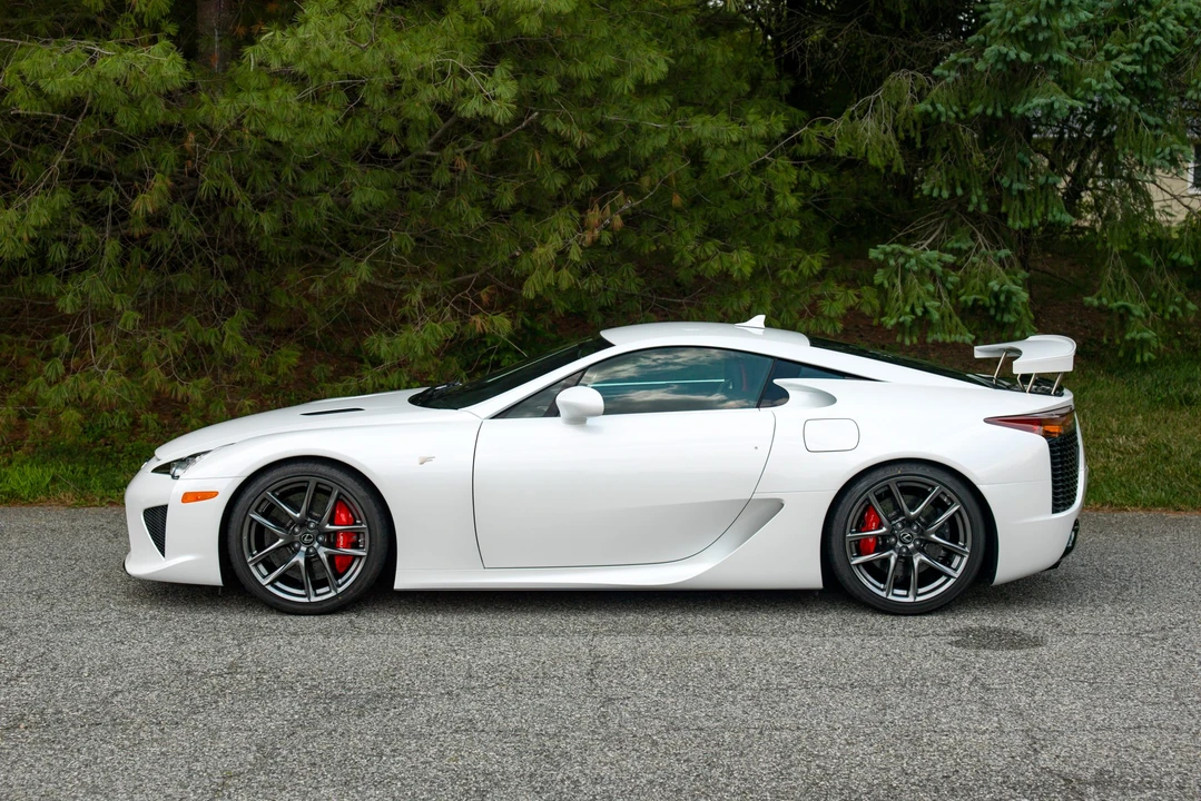 2012 Lexus LFA - Image 9 of 31