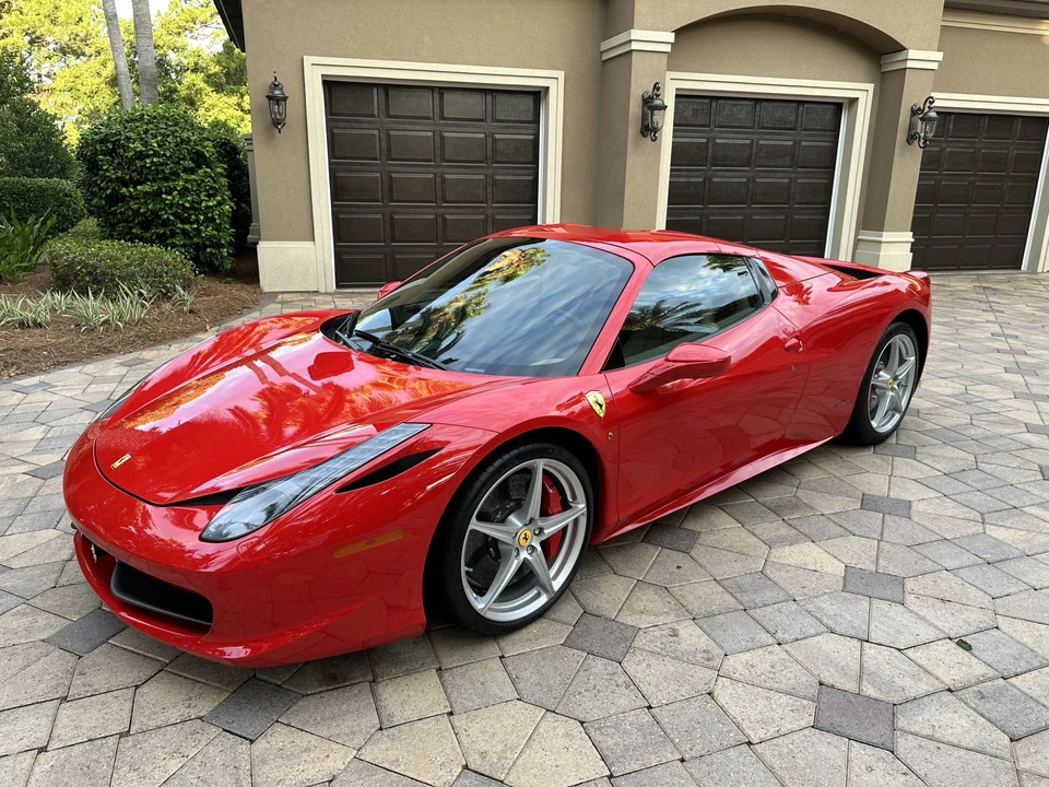 2014 Ferrari 458 Spider - Image 13 of 31