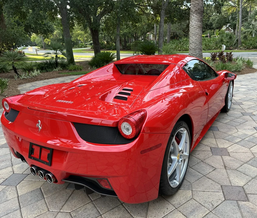 2014 Ferrari 458 Spider - Image 16 of 31