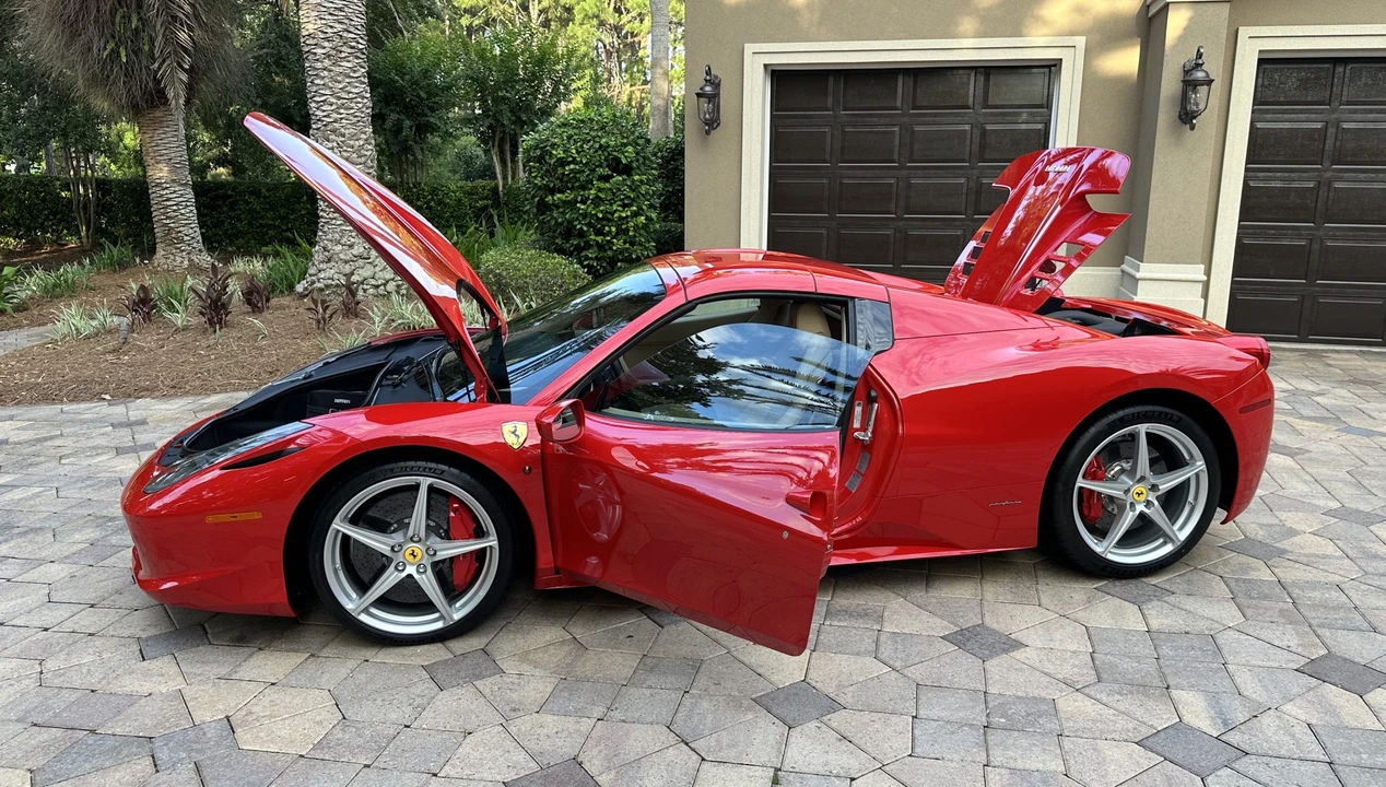 2014 Ferrari 458 Spider - Image 21 of 31