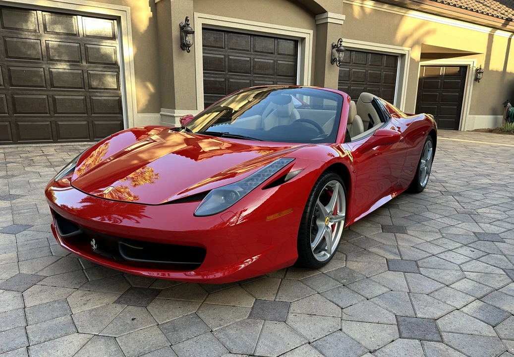 2014 Ferrari 458 Spider - Image 3 of 31