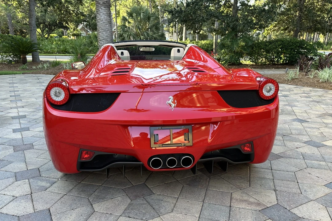 2014 Ferrari 458 Spider - Image 8 of 31