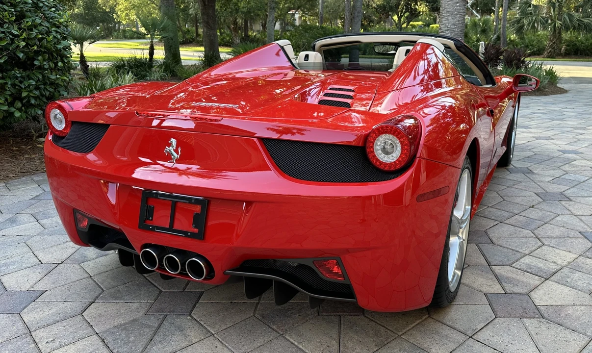 2014 Ferrari 458 Spider - Image 7 of 31
