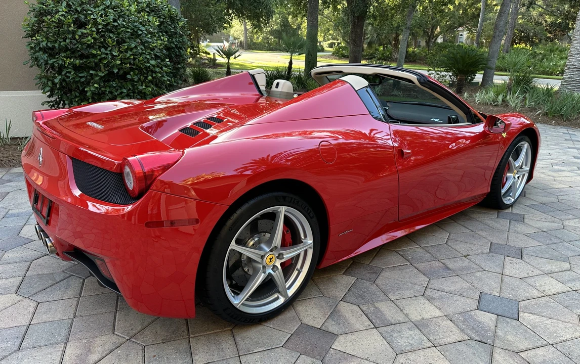 2014 Ferrari 458 Spider - Image 6 of 31