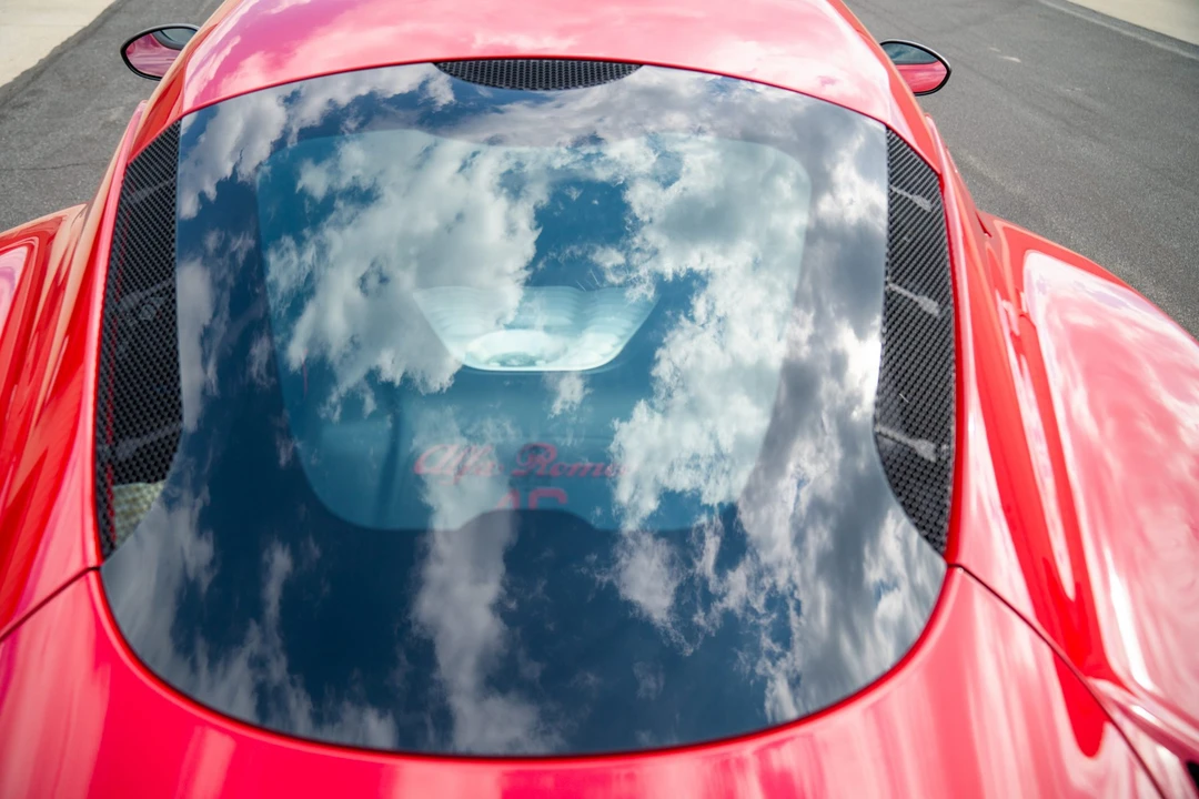 2015 Alfa Romeo 4C Coupe - Image 29 of 31