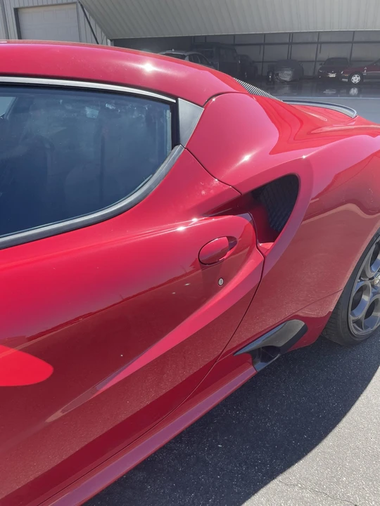 2015 Alfa Romeo 4C Coupe - Image 24 of 31