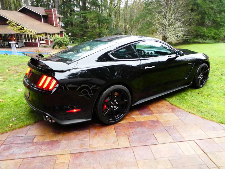 2016 Ford S550 Shelby Mustang GT350R - Image 6 of 31