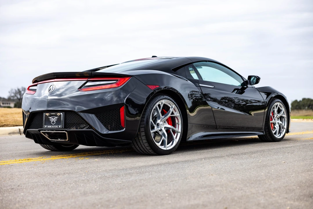 2017 Acura NC1 NSX - Image 13 of 31