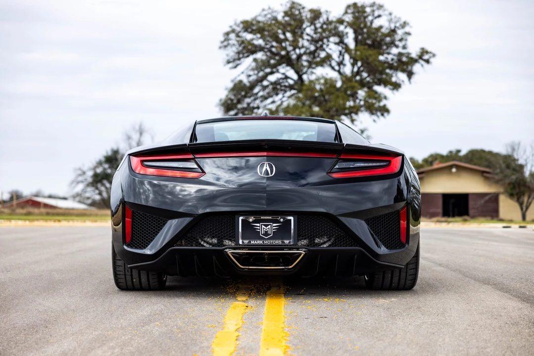 2017 Acura NC1 NSX - Image 16 of 31