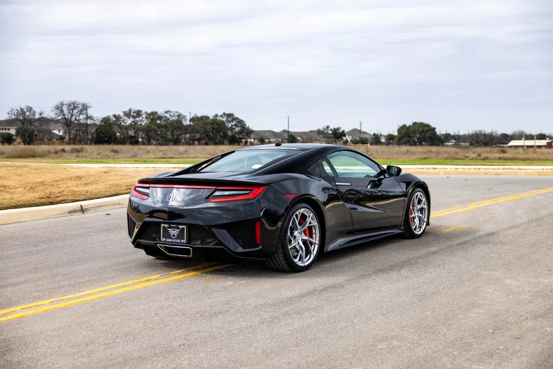 2017 Acura NC1 NSX - Image 15 of 31