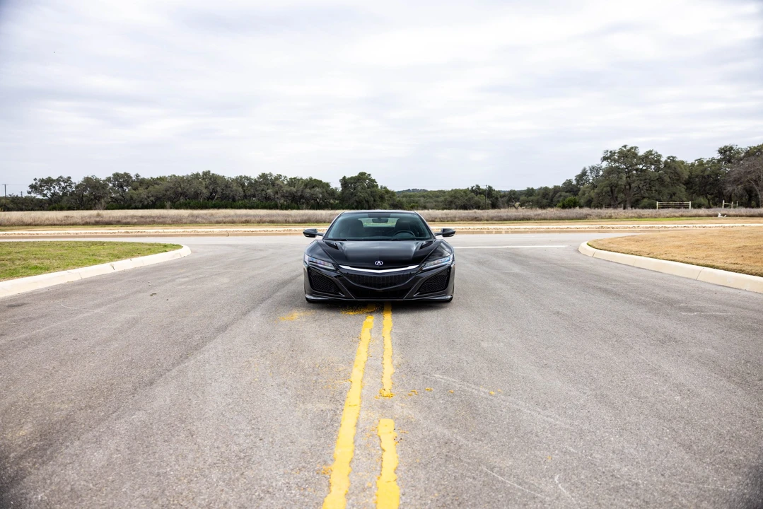 2017 Acura NC1 NSX - Image 4 of 31