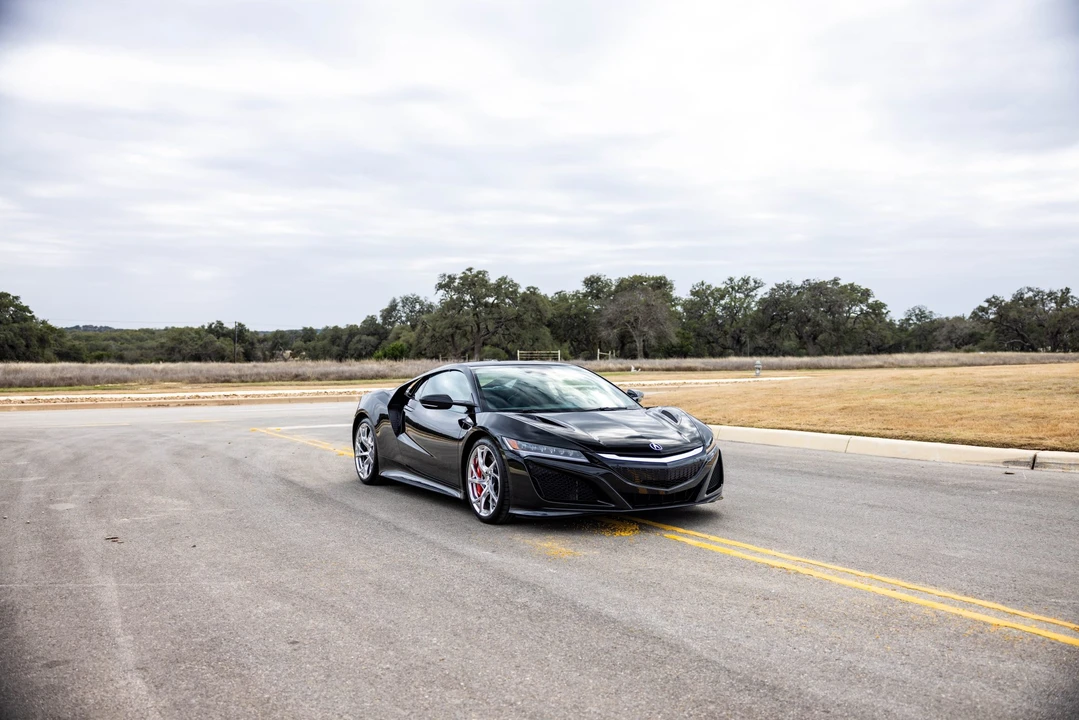 2017 Acura NC1 NSX - Image 8 of 31
