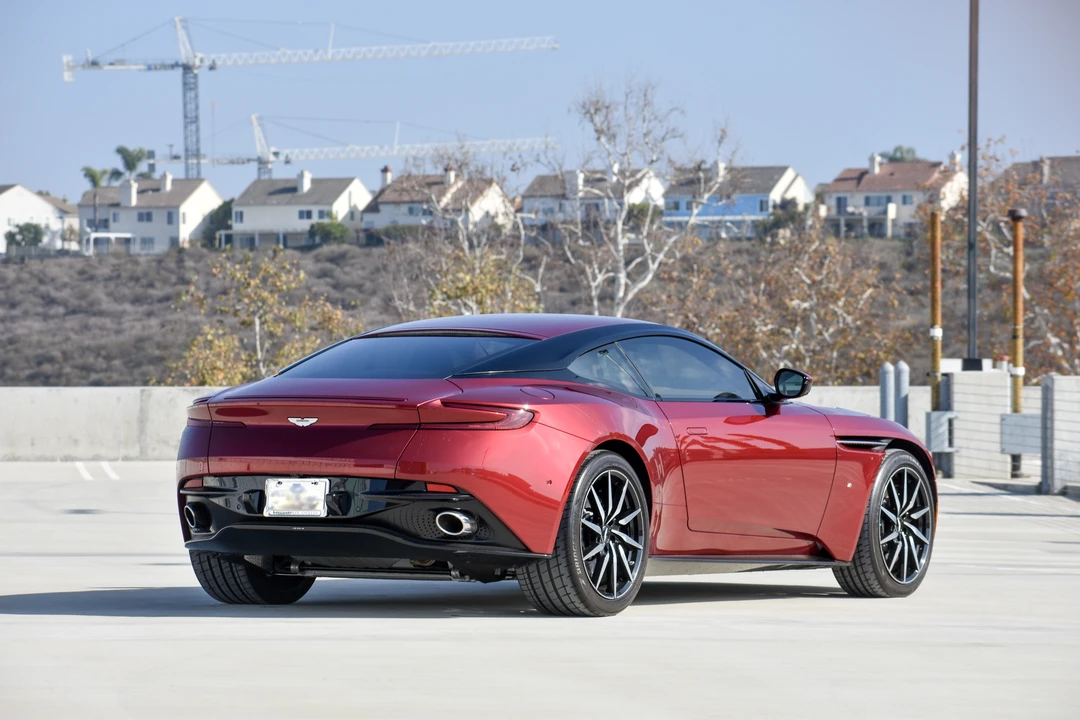 2017 Aston Martin DB11 V12 - Image 10 of 31
