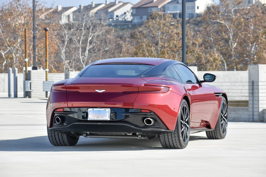 2017 Aston Martin DB11 V12 - Image 13 of 31