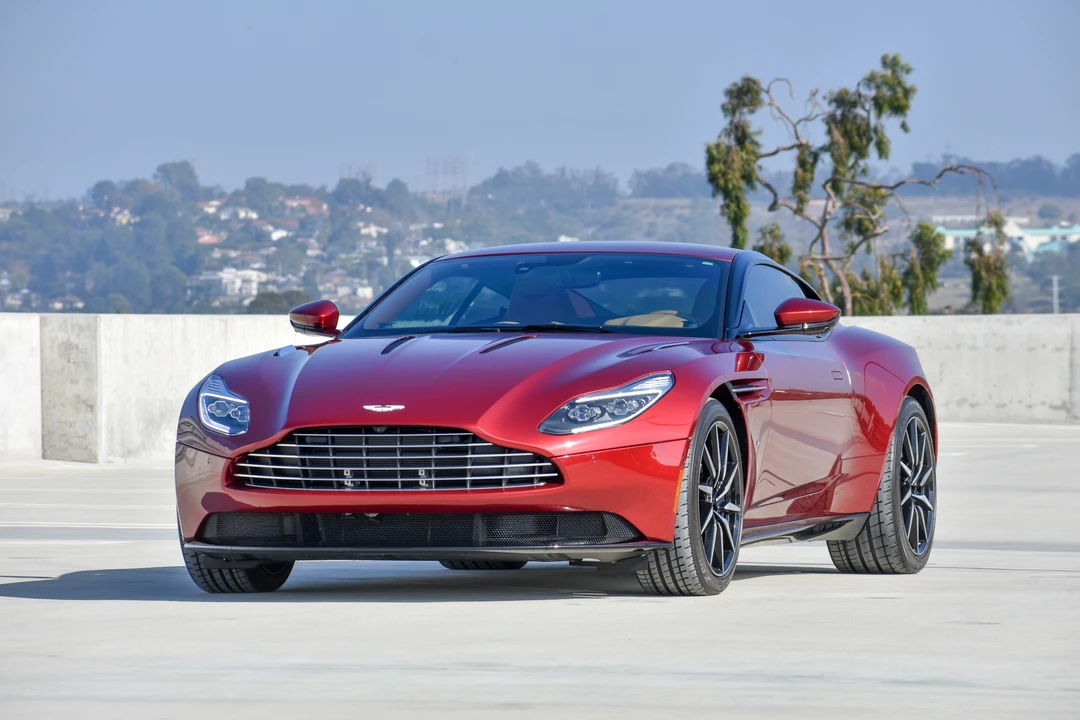 2017 Aston Martin DB11 V12 - Image 7 of 31