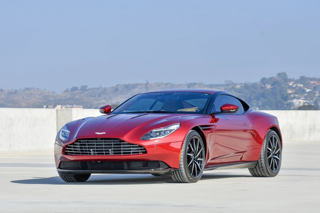 2017 Aston Martin DB11 V12 - Image 4 of 31