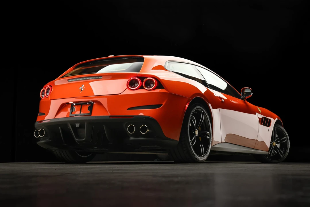 2018 Ferrari GTC4Lusso - Image 28 of 31