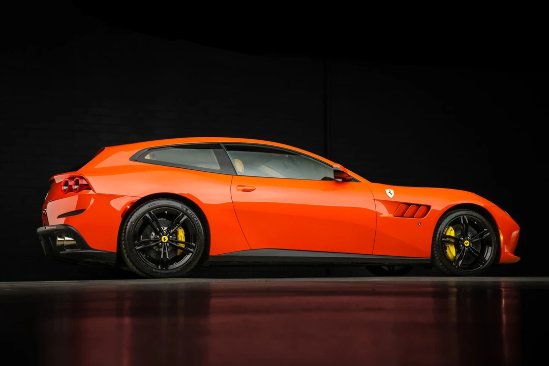 2018 Ferrari GTC4Lusso - Image 31 of 31
