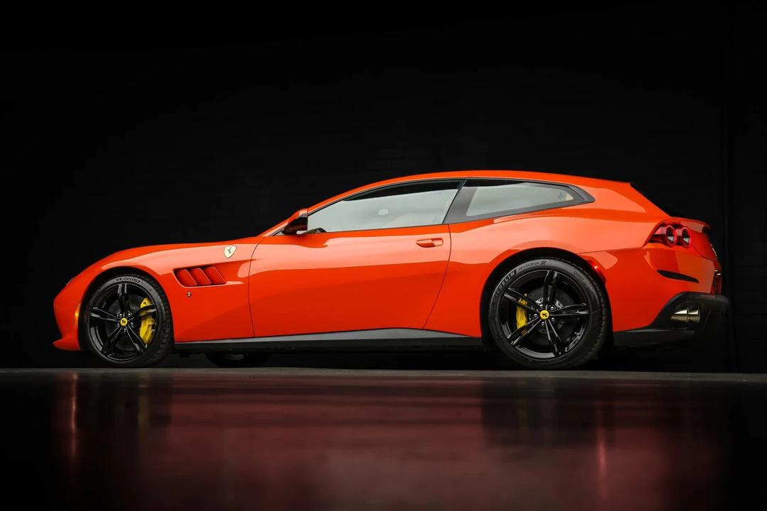 2018 Ferrari GTC4Lusso - Image 22 of 31