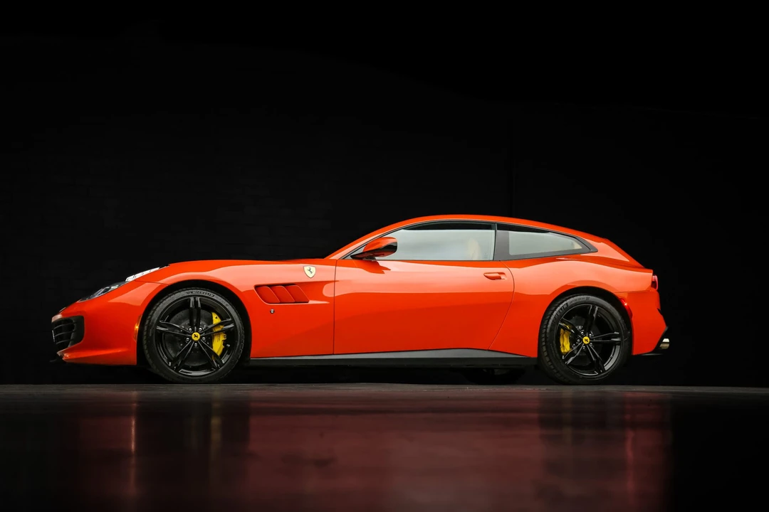 2018 Ferrari GTC4Lusso - Image 20 of 31
