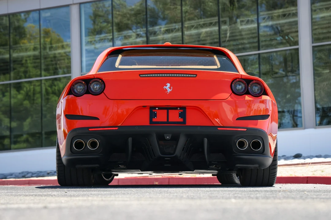 2018 Ferrari GTC4Lusso - Image 4 of 31