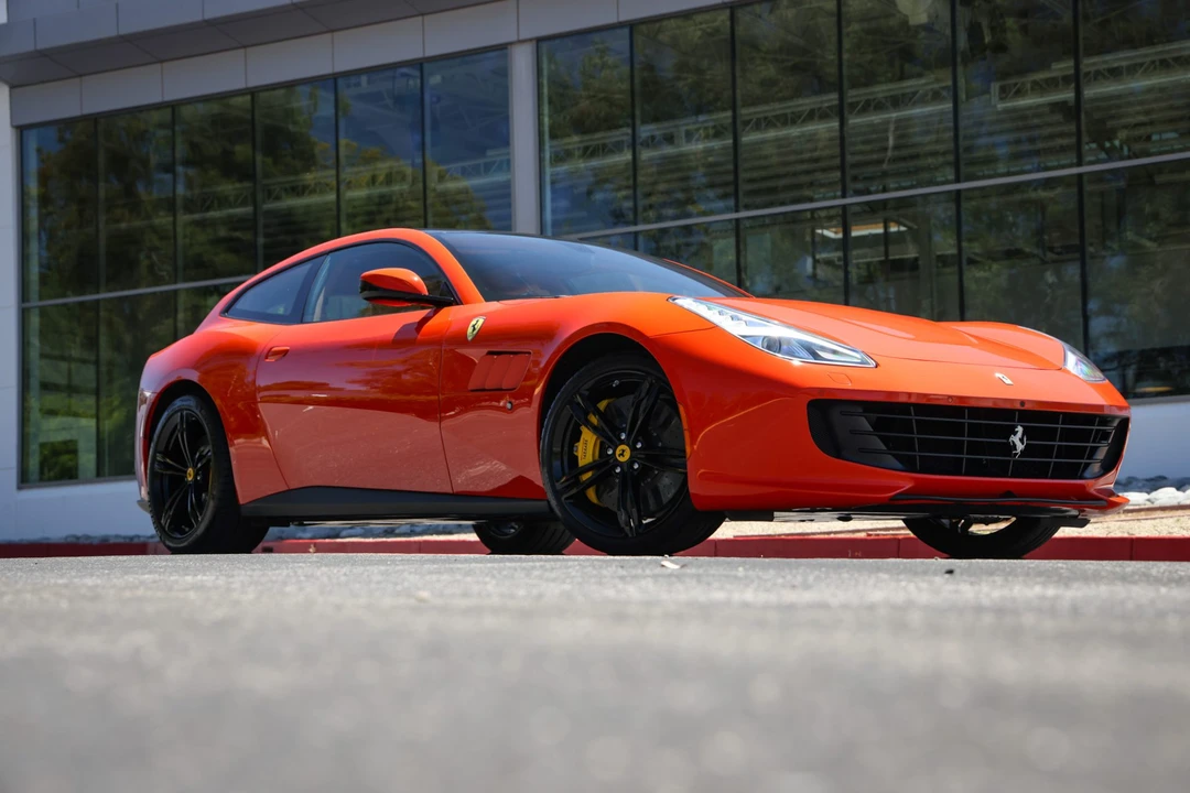 2018 Ferrari GTC4Lusso - Image 11 of 31