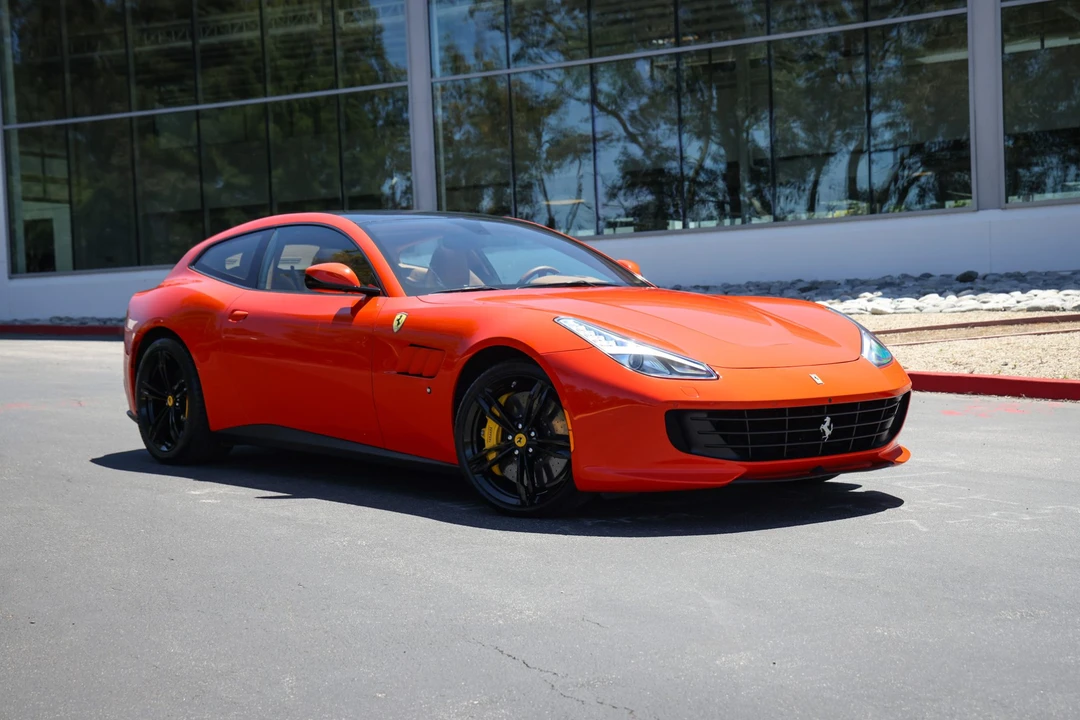2018 Ferrari GTC4Lusso - Image 10 of 31