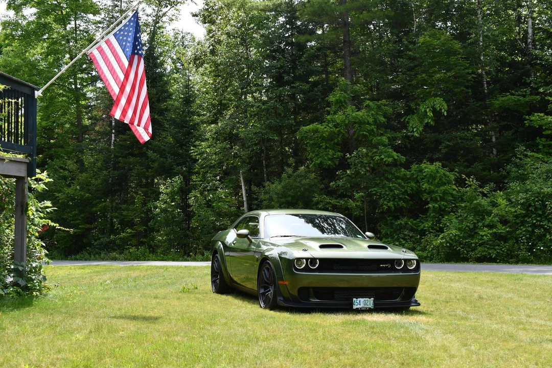 2019 Dodge Challenger SRT Hellcat 3rd Gen - Image 26 of 31