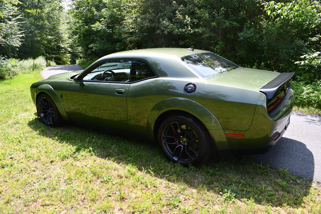 2019 Dodge Challenger SRT Hellcat 3rd Gen - Image 12 of 31
