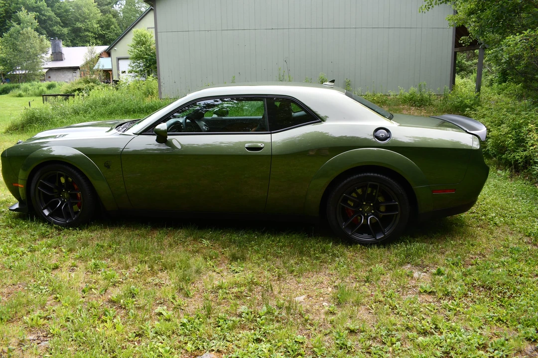 2019 Dodge Challenger SRT Hellcat 3rd Gen - Image 11 of 31