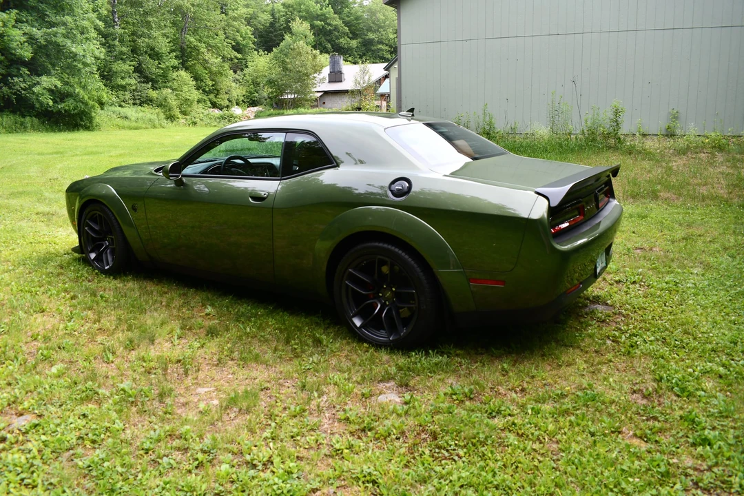 2019 Dodge Challenger SRT Hellcat 3rd Gen - Image 13 of 31
