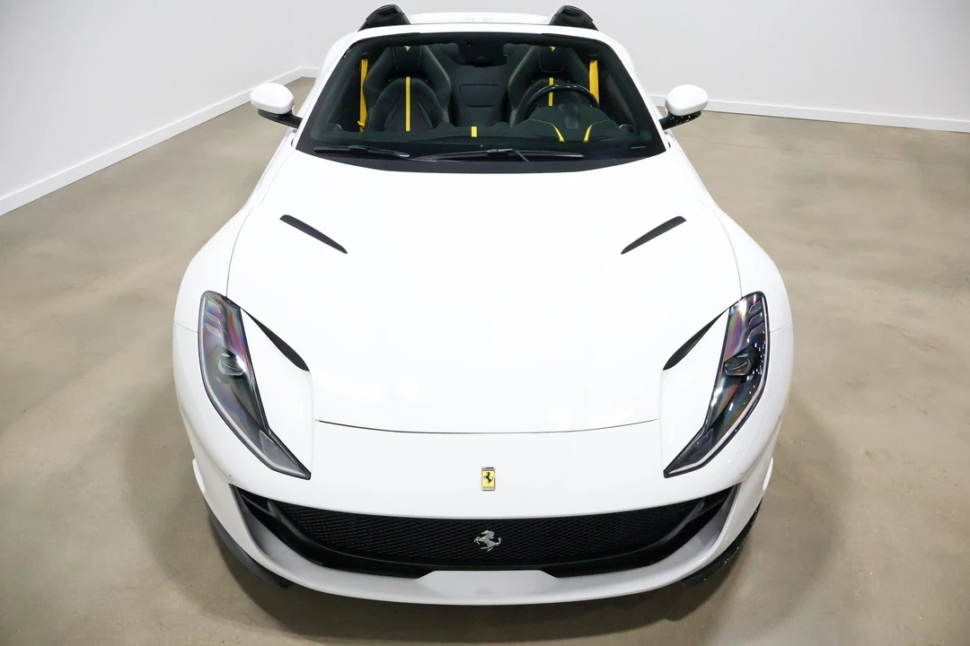 2022 Ferrari 812 GTS - Image 9 of 31