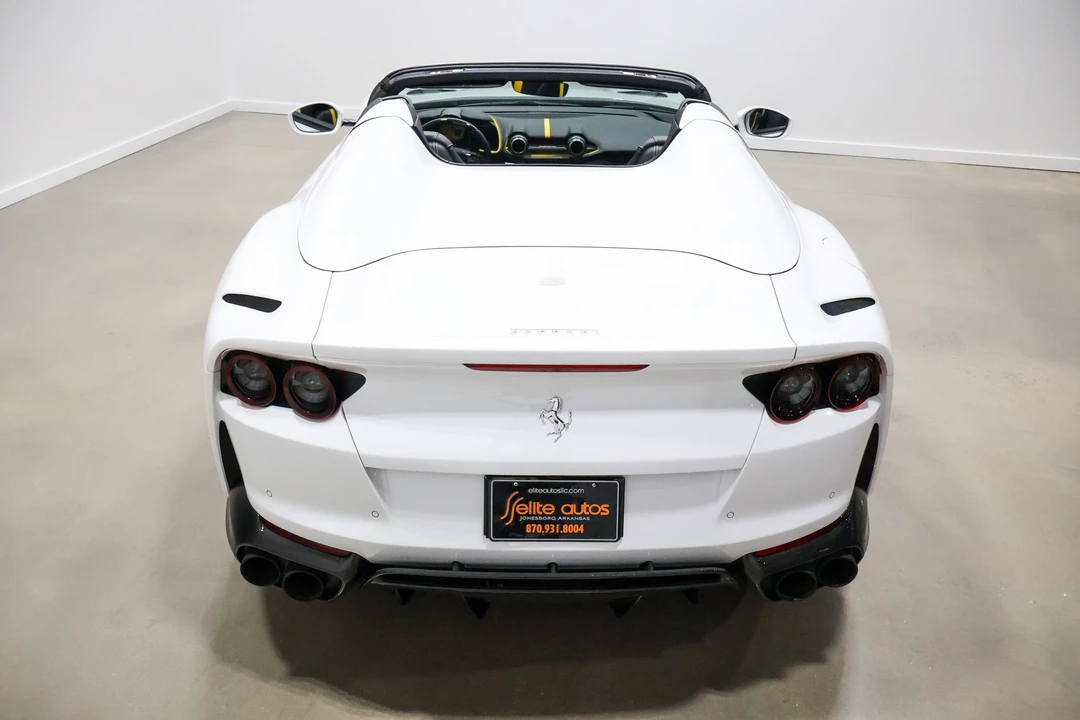 2022 Ferrari 812 GTS - Image 21 of 31