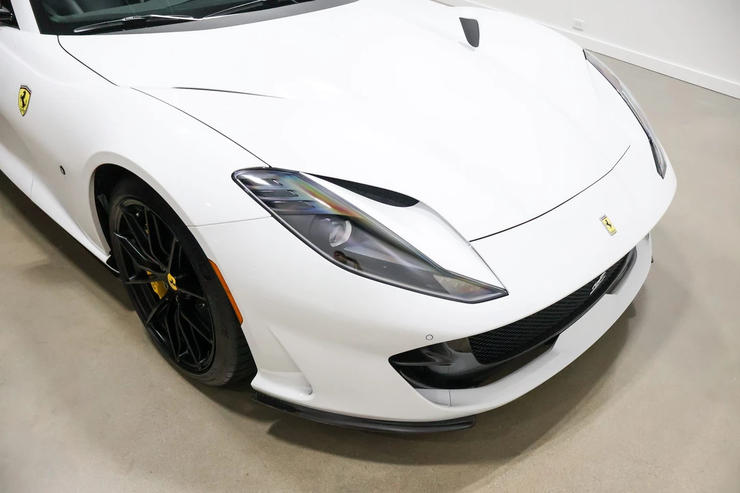2022 Ferrari 812 GTS - Image 30 of 31