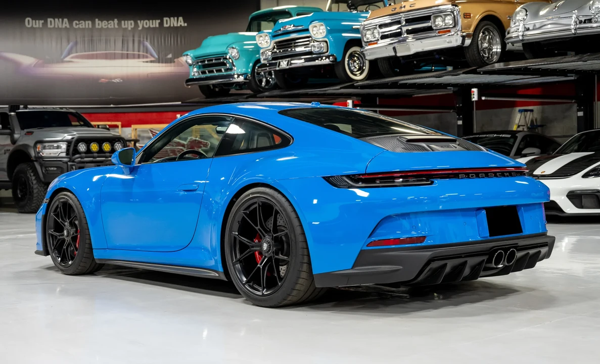 2022 Porsche 992 GT3 Touring - Image 6 of 31
