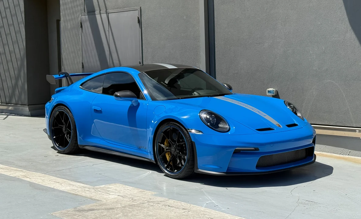 2022 Porsche 992 GT3 - Image 2 of 31