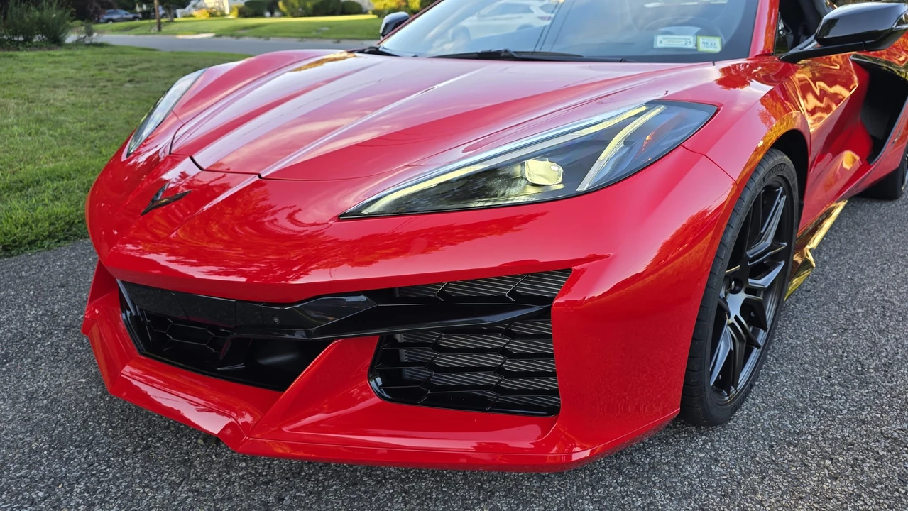 2023 Chevrolet Corvette C8 Z06 - Image 17 of 31